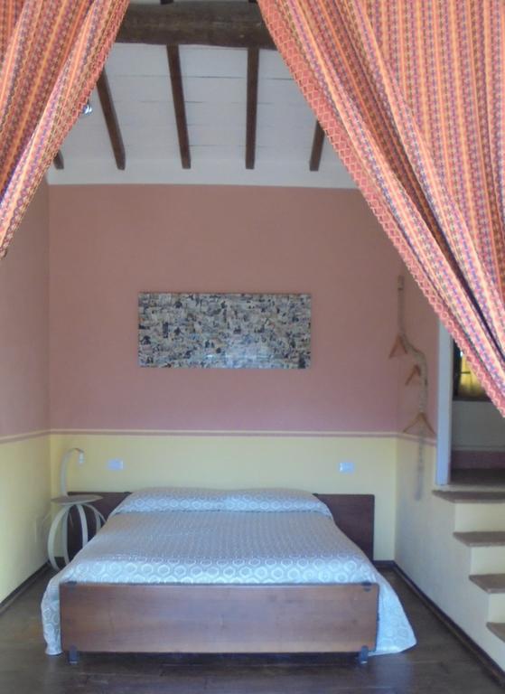 La Casina Di Giannetto Guest House Seggiano Rom bilde